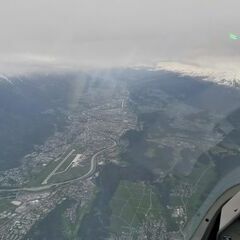 Flugwegposition um 08:35:46: Aufgenommen in der Nähe von Gemeinde Axams, Axams, Österreich in 3229 Meter